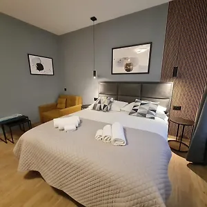  Apartman Lux 303
